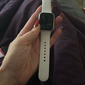 Apple Watch Series 8 41mm with GPS and cellular